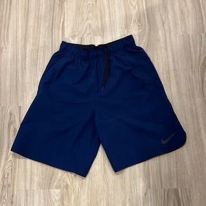 Nike Dry fit men’s size Small, navy shorts